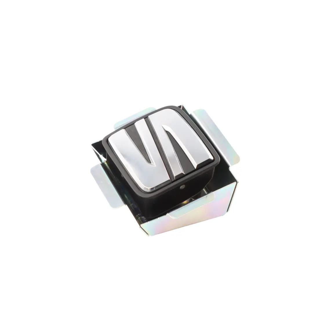 Seat Ibiza Mk5 V Emblema Del Mecanismo De Cierre Del Maletero - SKU 6F0827565 - Número de pieza 6F0827565