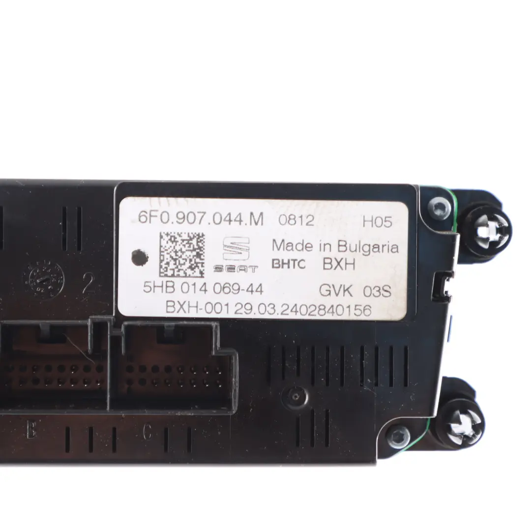 Seat Ibiza Mk5 5KJ A/C Air Panneau De Commande De Climatisation - SKU 6F0907044M - Numéro de pièce 6F0907044M