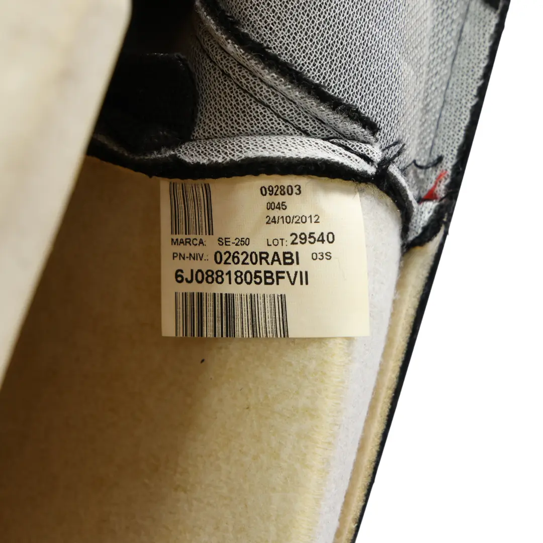 6J Respaldo Delantero Izquierdo Tela Negro Hilo Rojo Interior para Seat Ibiza con número de pieza 6J0881805BF Seat Ibiza 6J Respaldo Delantero Izquierdo Tela Negro Hilo Rojo Interior - SKU 6J0881805BF - Número de pieza 6J0881805BF