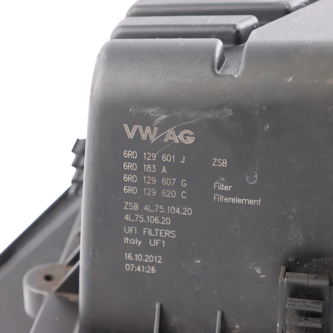 Audi A1 8X Boîtier Filtre Air Admission Air 1.4 TSI CAXA Essence 6R0129607D - SKU 6R0129607G - Numéro de pièce 6R0129607G