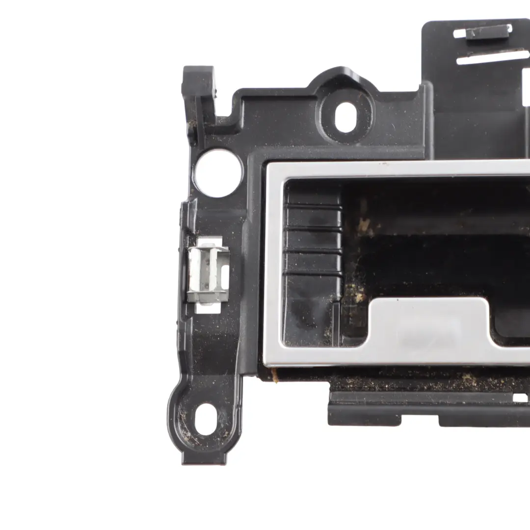 BMW E60 E61 LCI Inserto Anteriore Portacenere Accendino - SKU 7034087 - Numero di parte 7034087