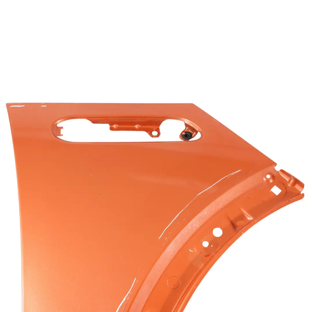 Pannello Alare Laterale Anteriore Destro Parafango Hot Orange - A26 per Mini R50 R53 con numero di parte 7037438 Mini R50 R53 Pannello Alare Laterale Anteriore Destro Parafango Hot Orange - A26 - SKU 7037438-HOT1 - Numero di parte 7037438