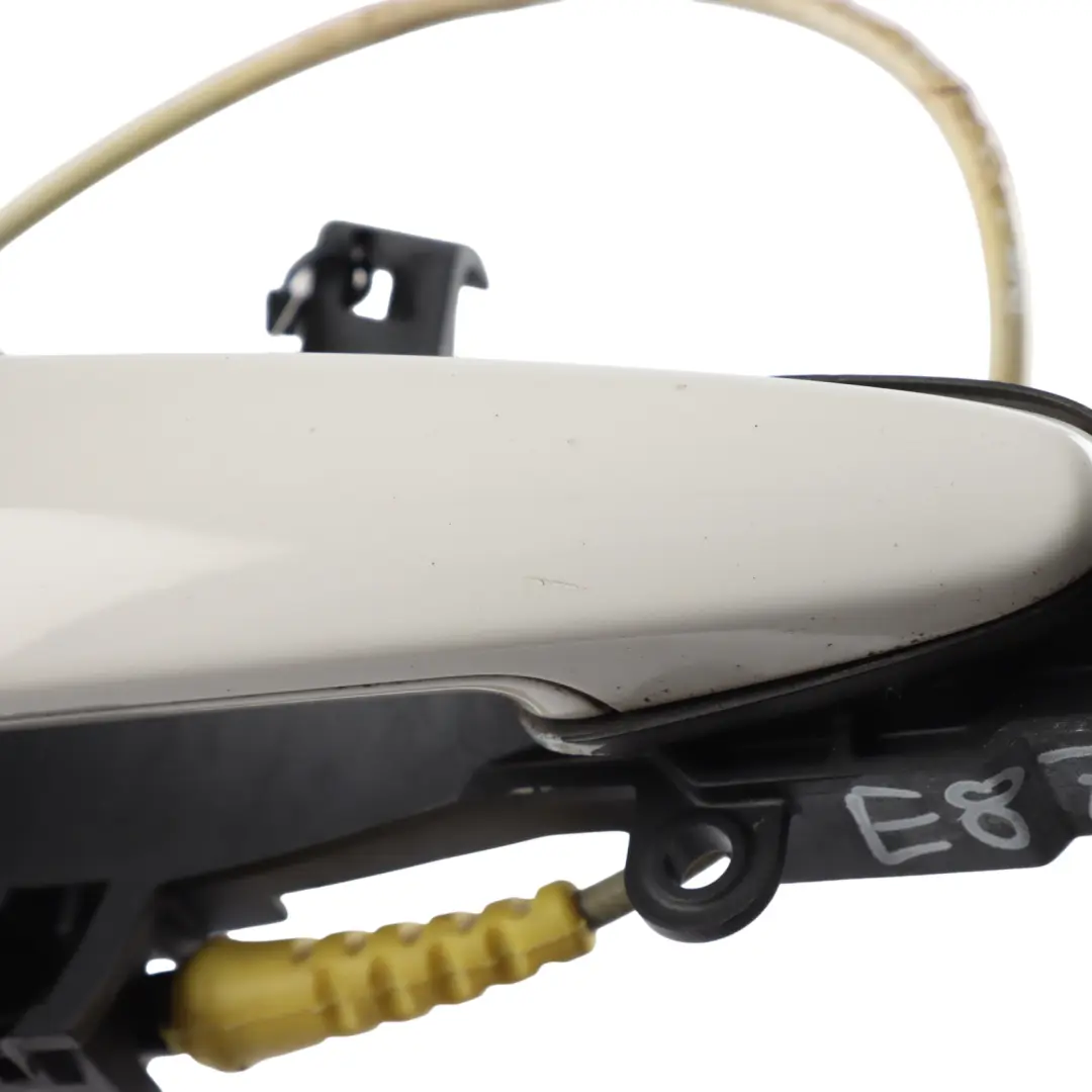 Complete Grab Handle Front Right O/S Alpinweiss 3 - 300 to BMW E81 E87 with Part number 7059677 BMW E81 E87 Complete Grab Handle Front Right O/S Alpinweiss 3 - 300 - SKU 7059677-AW1 - Part number 7059677