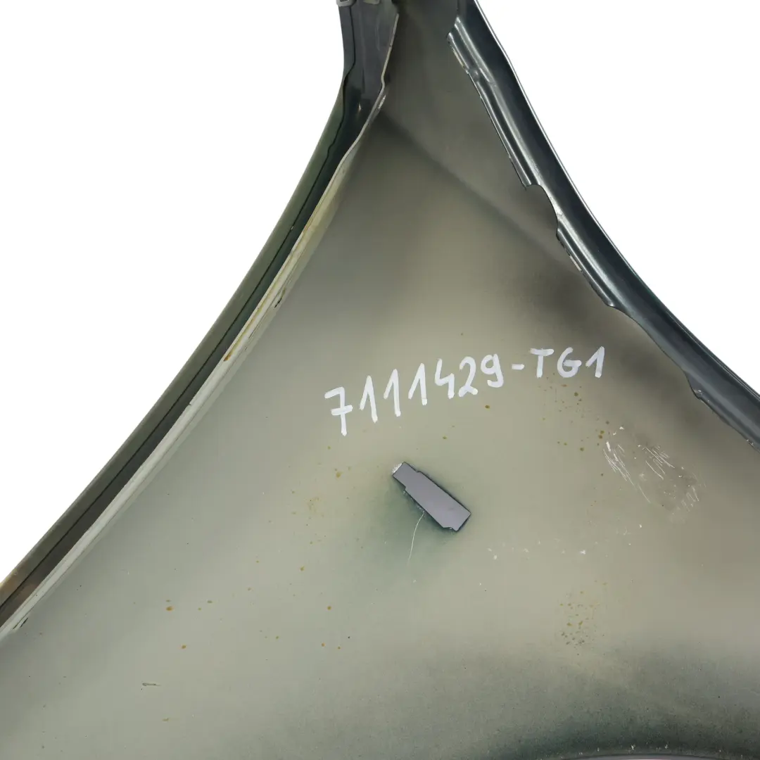 Guardabarros Delantero Izquierdo Panel Lateral Deep Green Verde A43 para BMW E60 E61 con número de pieza 7111429 BMW E60 E61 Guardabarros Delantero Izquierdo Panel Lateral Deep Green Verde A43 - SKU 7111429-TG1 - Número de pieza 7111429