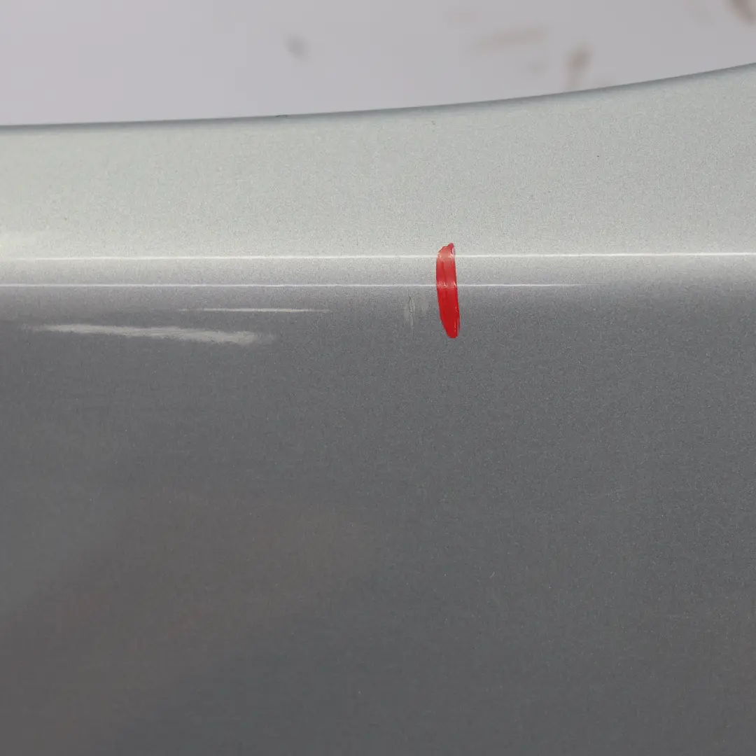 Błotnik Lewy Przedni Titansilber Srebrny Metalik - 354 do BMW E60 o numerze 7111429 BMW E60 Błotnik Lewy Przedni Titansilber Srebrny Metalik - 354 - SKU 7111429-TS - Numer Części 7111429