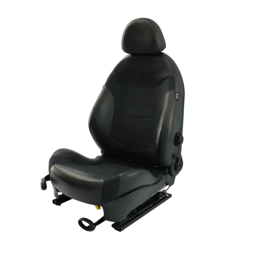 Delantero Derecho Tela / Cuero Asiento Panther Negro para Mini Cooper One R52 Cabrio con número de pieza 7130084 Mini Cooper One R52 Cabrio Delantero Derecho Tela / Cuero Asiento Panther Negro - SKU 7130084-2 - Número de pieza 7130084
