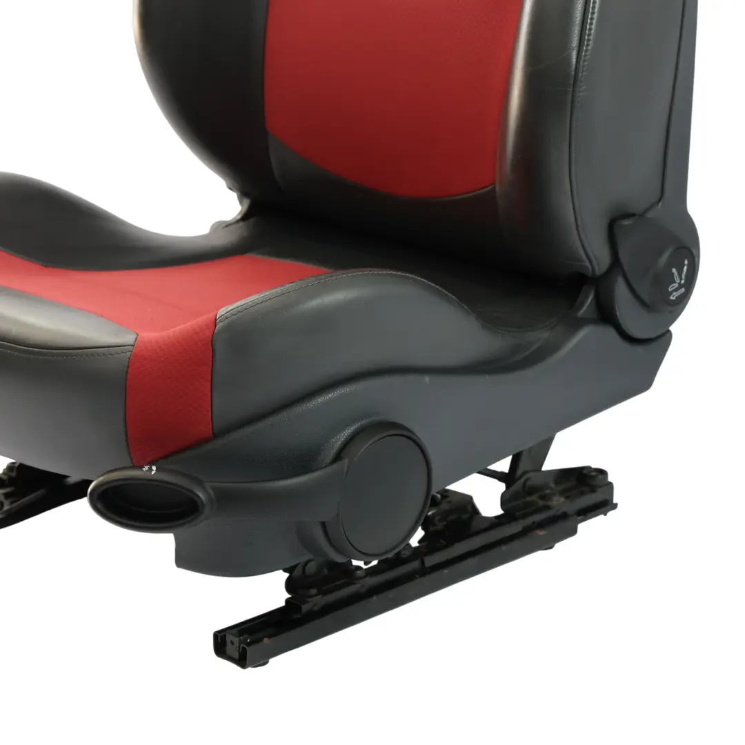 Cloth Fabric / Leather Front Left N/S Sport Seat Red to Mini Cooper One R50 R52 with Part number 7130085 Mini Cooper One R50 R52 Cloth Fabric / Leather Front Left N/S Sport Seat Red - SKU 7130085 - Part number 7130085