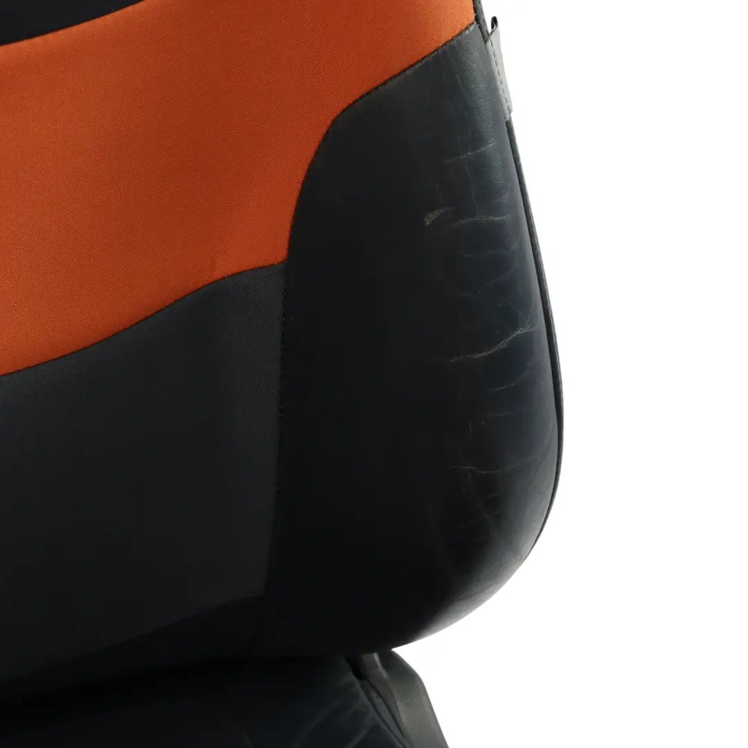 Siège Avant Gauche En Tissu Et Cuir Orange Sunrise pour Mini Cooper R52 Cabrio à propos du numéro de pièce 7132491 Mini Cooper R52 Cabrio Siège Avant Gauche En Tissu Et Cuir Orange Sunrise - SKU 7132491-1 - Numéro de pièce 7132491