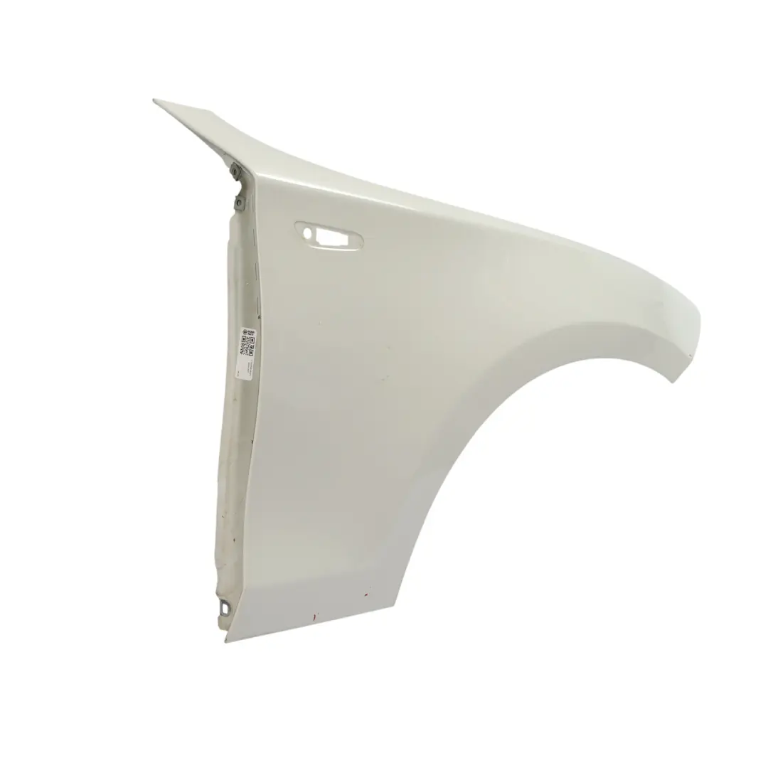 BMW E81 E87 Panel Lateral Guardabarros Ala Delantera Derecha Alpinweiss 3 - 300 - SKU 7133228-AW3 - Número de pieza 7133228