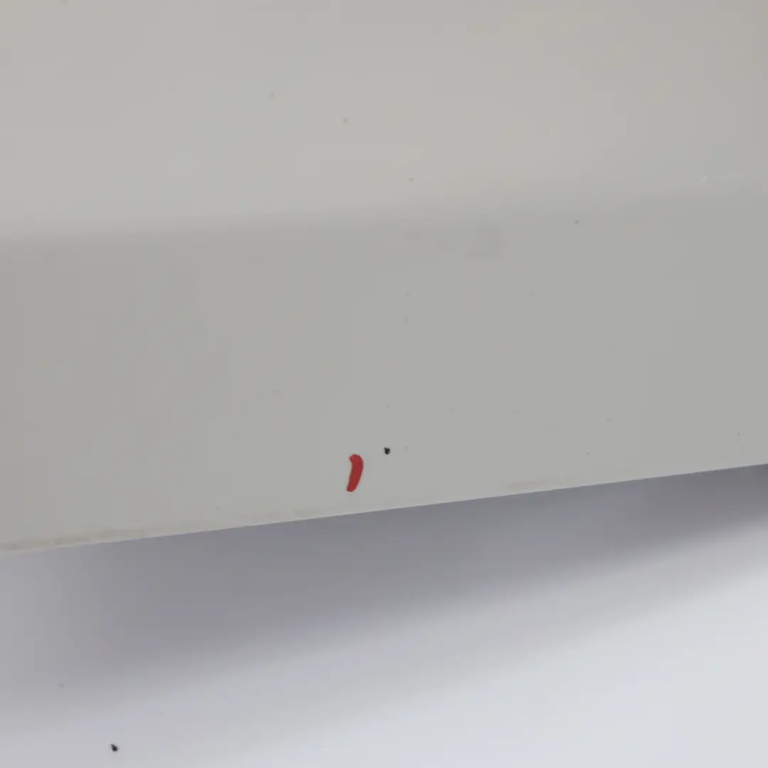 BMW E81 E87 Panel Lateral Guardabarros Ala Delantera Derecha Alpinweiss 3 - 300 - SKU 7133228-AW3 - Número de pieza 7133228