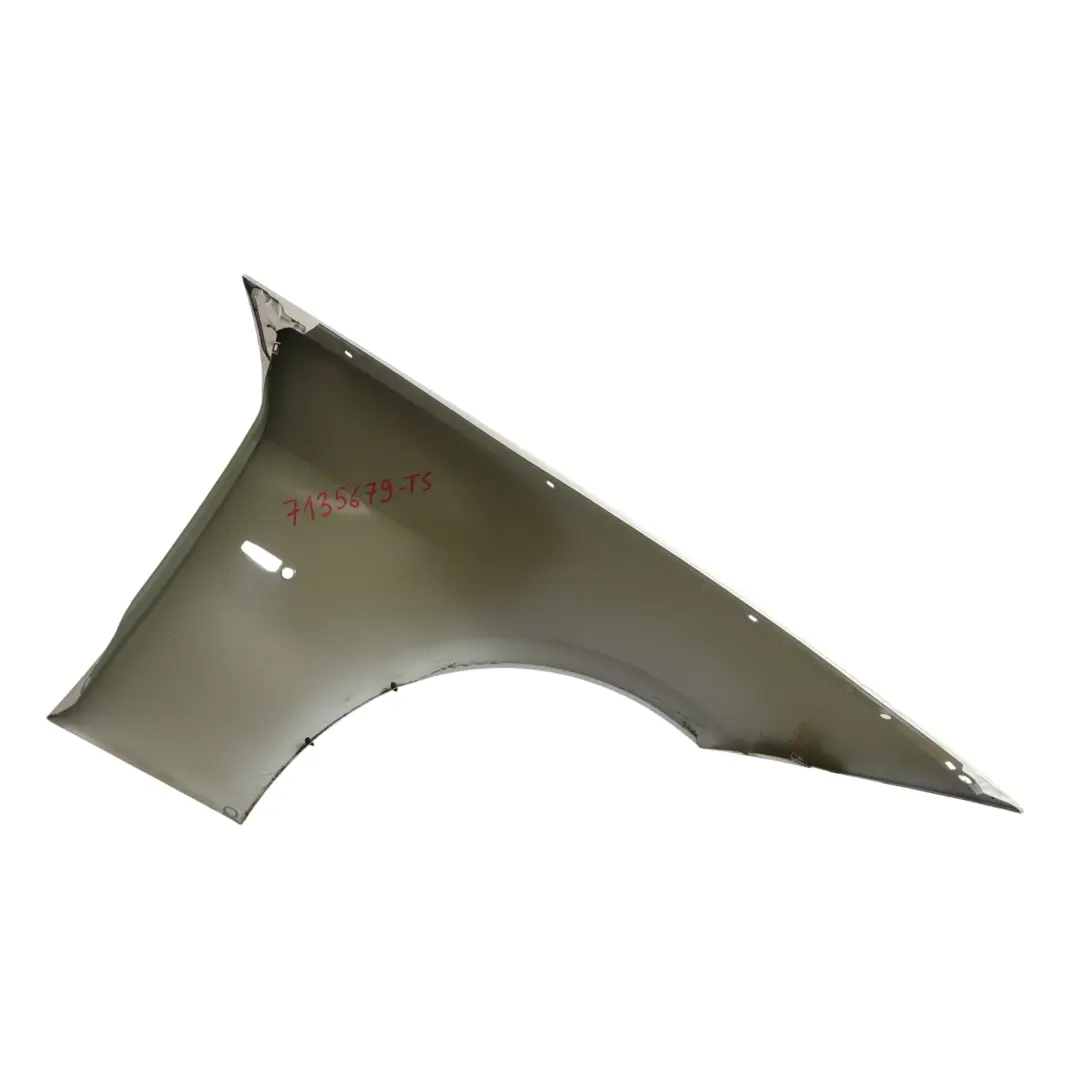 Seitenteil Kotflügel Vorne Links Titansilber Silber - 354 für BMW E90 E91 mit Teilenummer 7135679 BMW E90 E91 Seitenteil Kotflügel Vorne Links Titansilber Silber - 354 - SKU 7135679-TS - Teilenummer 7135679