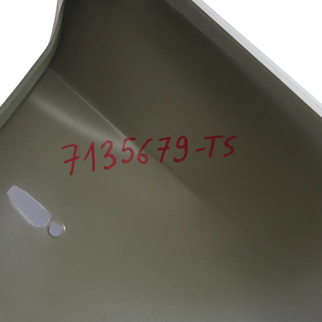 Seitenteil Kotflügel Vorne Links Titansilber Silber - 354 für BMW E90 E91 mit Teilenummer 7135679 BMW E90 E91 Seitenteil Kotflügel Vorne Links Titansilber Silber - 354 - SKU 7135679-TS - Teilenummer 7135679