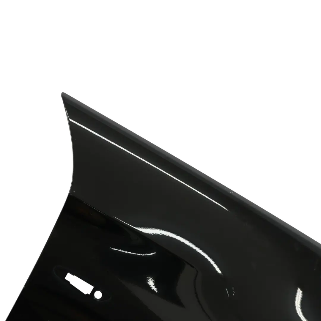 Panneau Latéral Aile Avant Droite Schwarz 2 Noir - 668 pour BMW E90 E91 à propos du numéro de pièce 7135680 BMW E90 E91 Panneau Latéral Aile Avant Droite Schwarz 2 Noir - 668 - SKU 7135680-SCH - Numéro de pièce 7135680