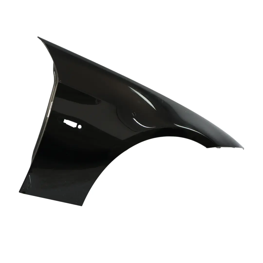 BMW E90 E91 Błotnik Prawy Przedni Schwarz 2 Czarny - 668 - SKU 7135680-SCH - Numer Części 7135680
