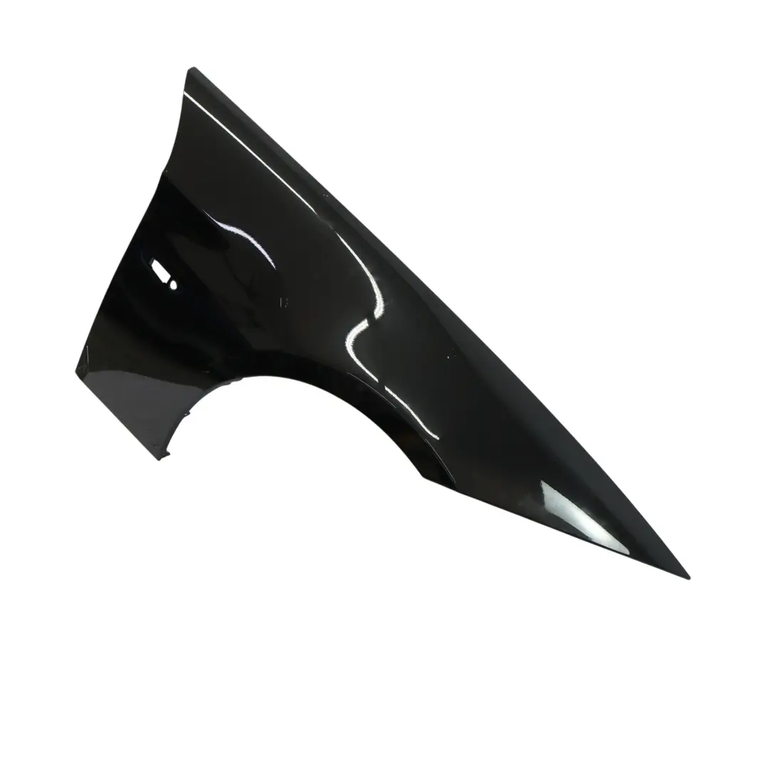 BMW E90 E91 Błotnik Prawy Przedni Schwarz 2 Czarny - 668 - SKU 7135680-SCH - Numer Części 7135680