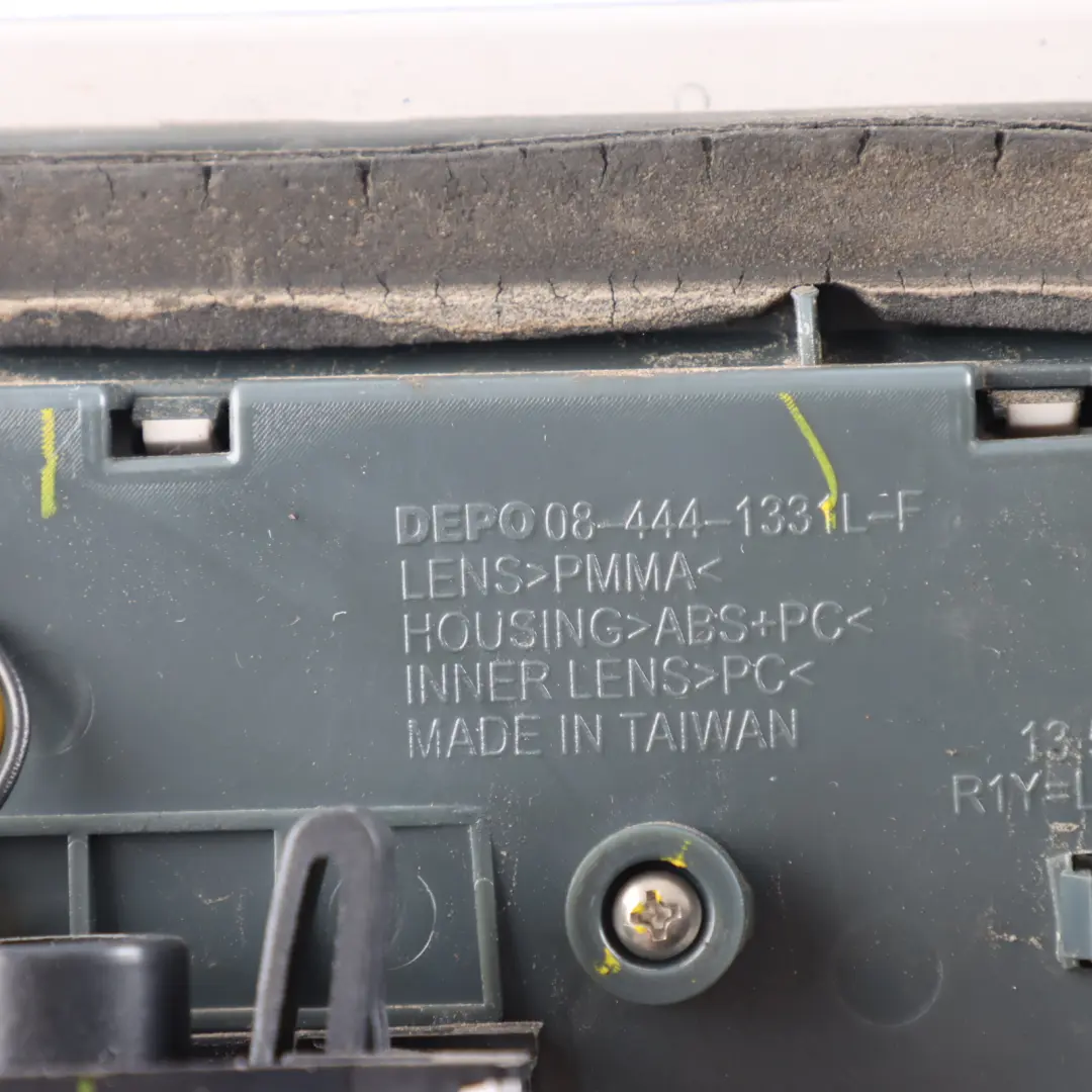 BMW X5 er E70 Rücklicht Seitenverkleidung Links Rechts Set DEPO - SKU 7200818-2 - Teilenummer 7200818