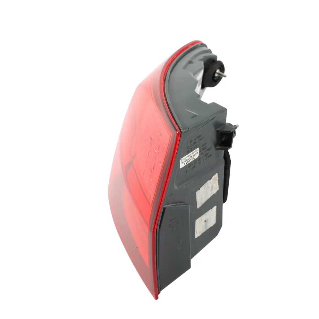 Luz Trasera En El Panel Lateral Izquierdo para BMW F11 Touring con número de pieza 7203233 BMW F11 Touring Luz Trasera En El Panel Lateral Izquierdo - SKU 7203233-1 - Número de pieza 7203233