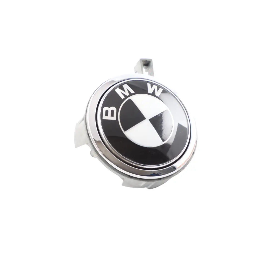 Emblem Button Tailgate Trunk Lid Badge Open Opening to BMW E81 E87 LCI with Part number 7207933 BMW E81 E87 LCI Emblem Button Tailgate Trunk Lid Badge Open Opening - SKU 7207933-4 - Part number 7207933