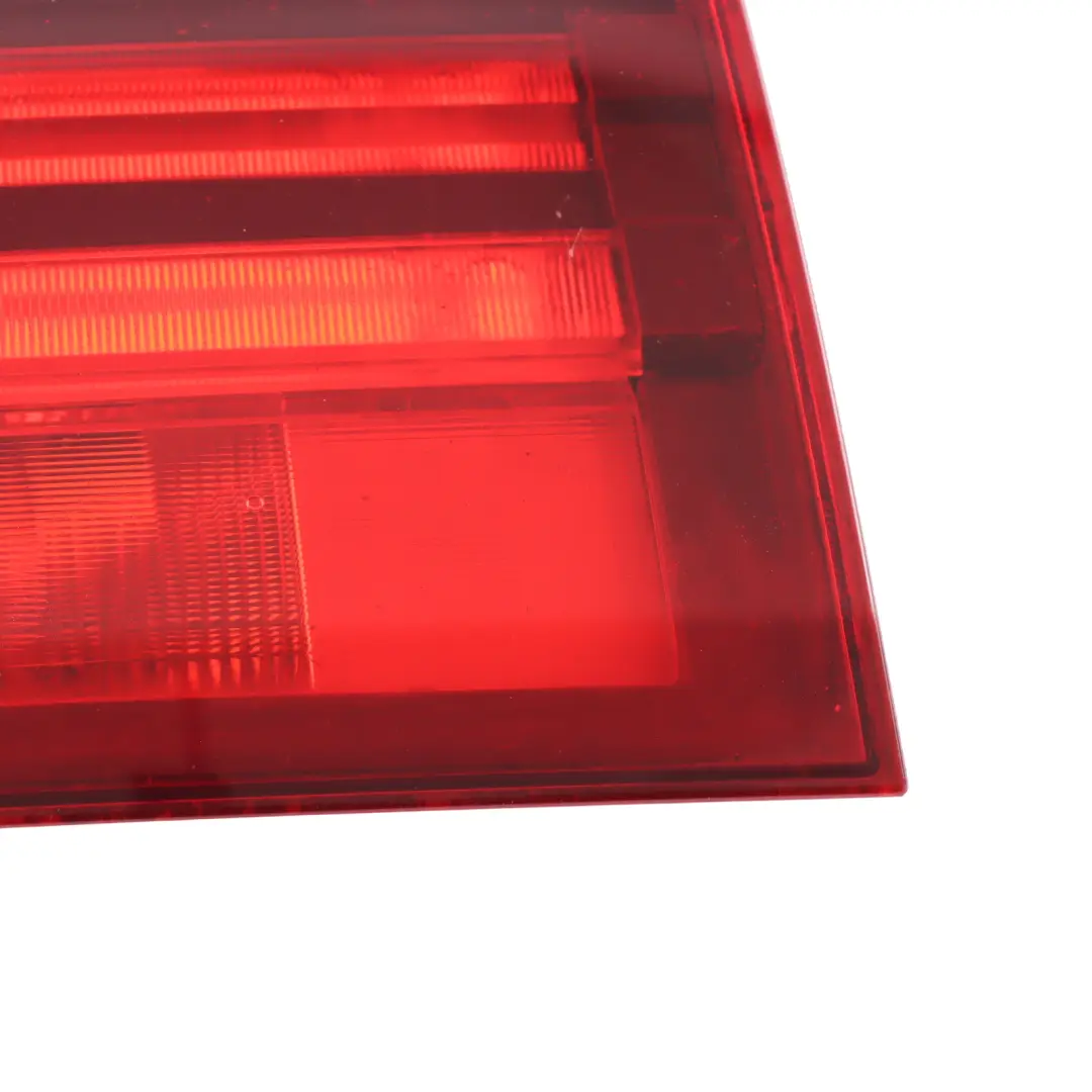 Rücklicht BMW X5 E70 Kofferraumklappe LED Retrofit Trim Rechts O/S für mit Teilenummer 7227794 Rücklicht BMW X5 E70 Kofferraumklappe LED Retrofit Trim Rechts O/S - SKU 7227794-1 - Teilenummer 7227794