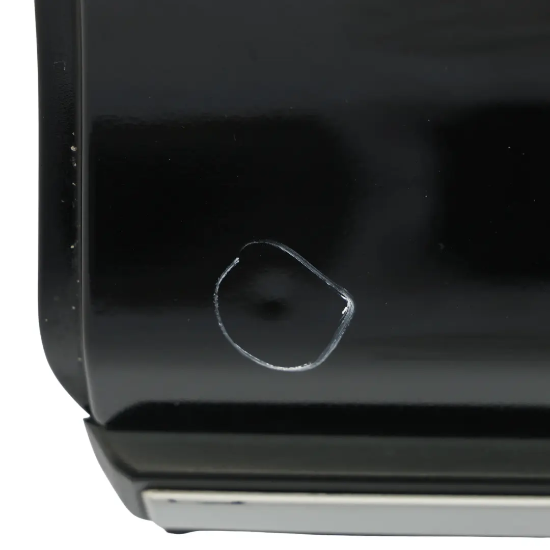 Porta posteriore sinistra Black Sapphire Metallic - 475 per BMW X3 F25 con numero di parte 7238695 BMW X3 F25 Porta posteriore sinistra Black Sapphire Metallic - 475 - SKU 7238695-BS - Numero di parte 7238695