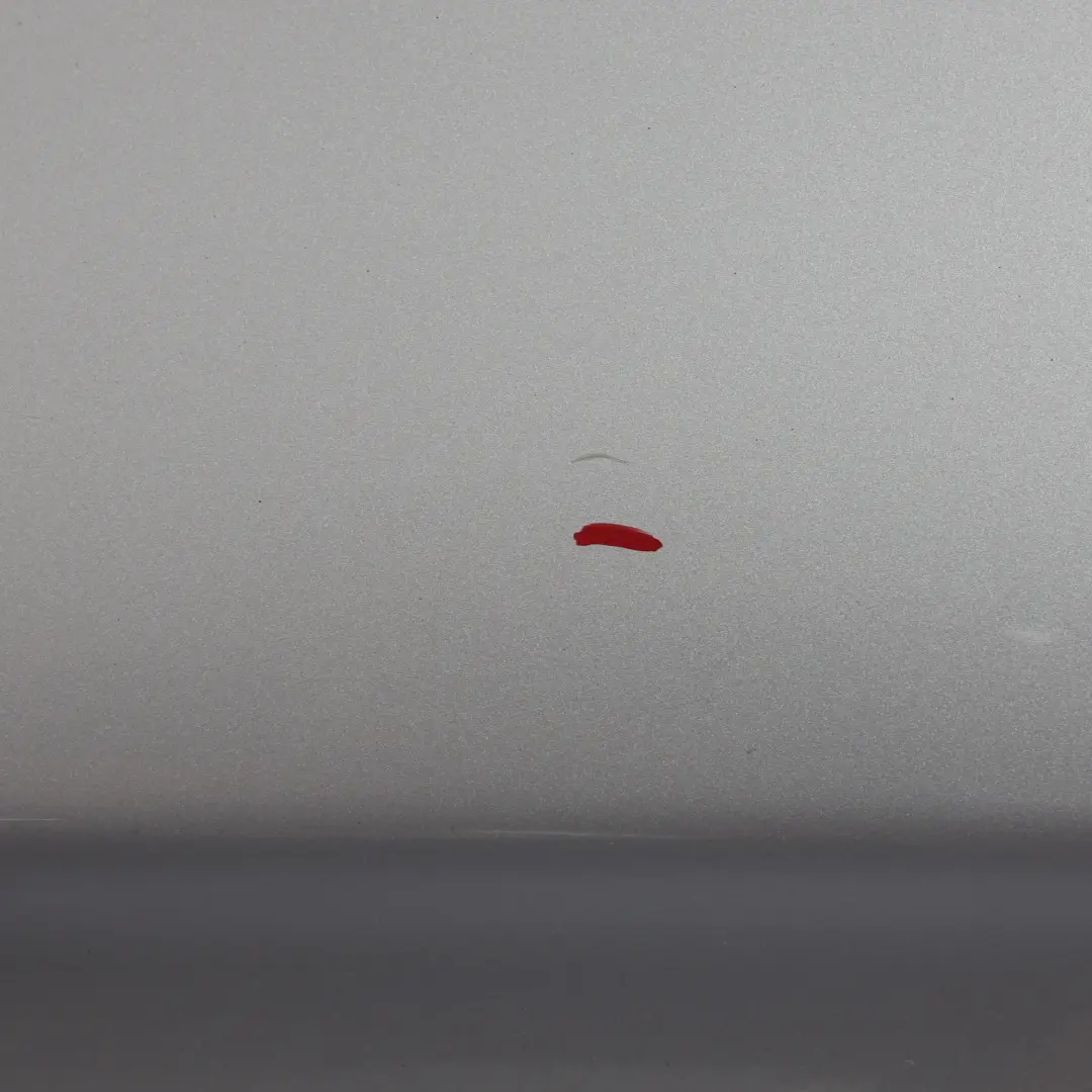 Błotnik Prawy Przedni Titansilber Srebrny Metalik - 354 do BMW F10 o numerze 7248660 BMW F10 Błotnik Prawy Przedni Titansilber Srebrny Metalik - 354 - SKU 7248660-TS1 - Numer Części 7248660