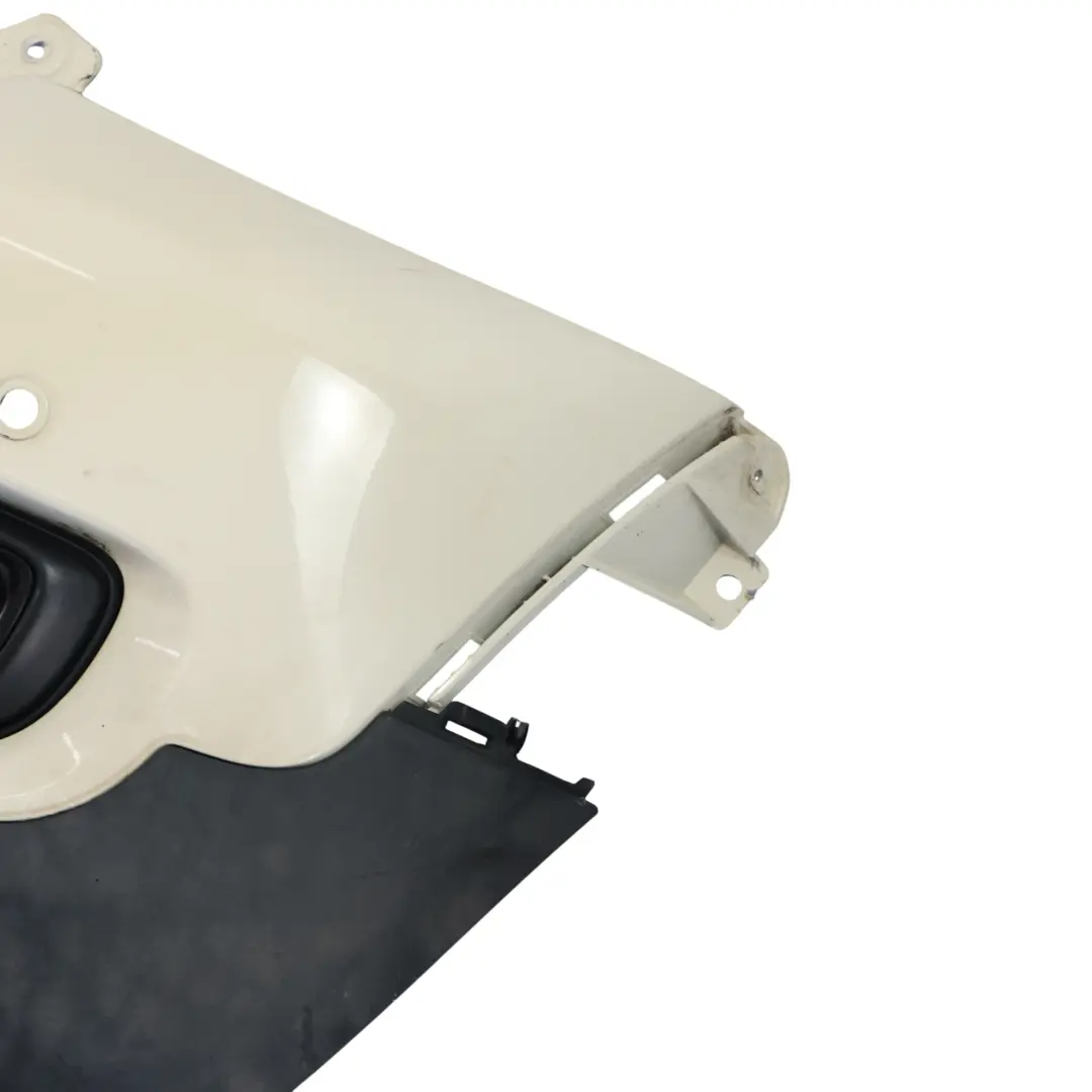 Garniture De Pare-Chocs Arrière Pepper White Blanc 850 pour Mini Cooper S R56 R57 LCI à propos du numéro de pièce 7264358 Mini Cooper S R56 R57 LCI Garniture De Pare-Chocs Arrière Pepper White Blanc 850 - SKU 7264358-PW - Numéro de pièce 7264358