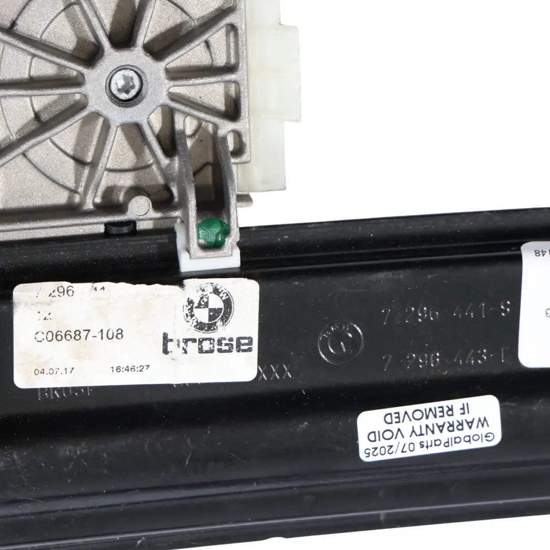 Lève-Vitre Avant Gauche pour Mini Cooper One F56 F57 Cabriolet à propos du numéro de pièce 7296443 Mini Cooper One F56 F57 Cabriolet Lève-Vitre Avant Gauche - SKU 7296443 - Numéro de pièce 7296443