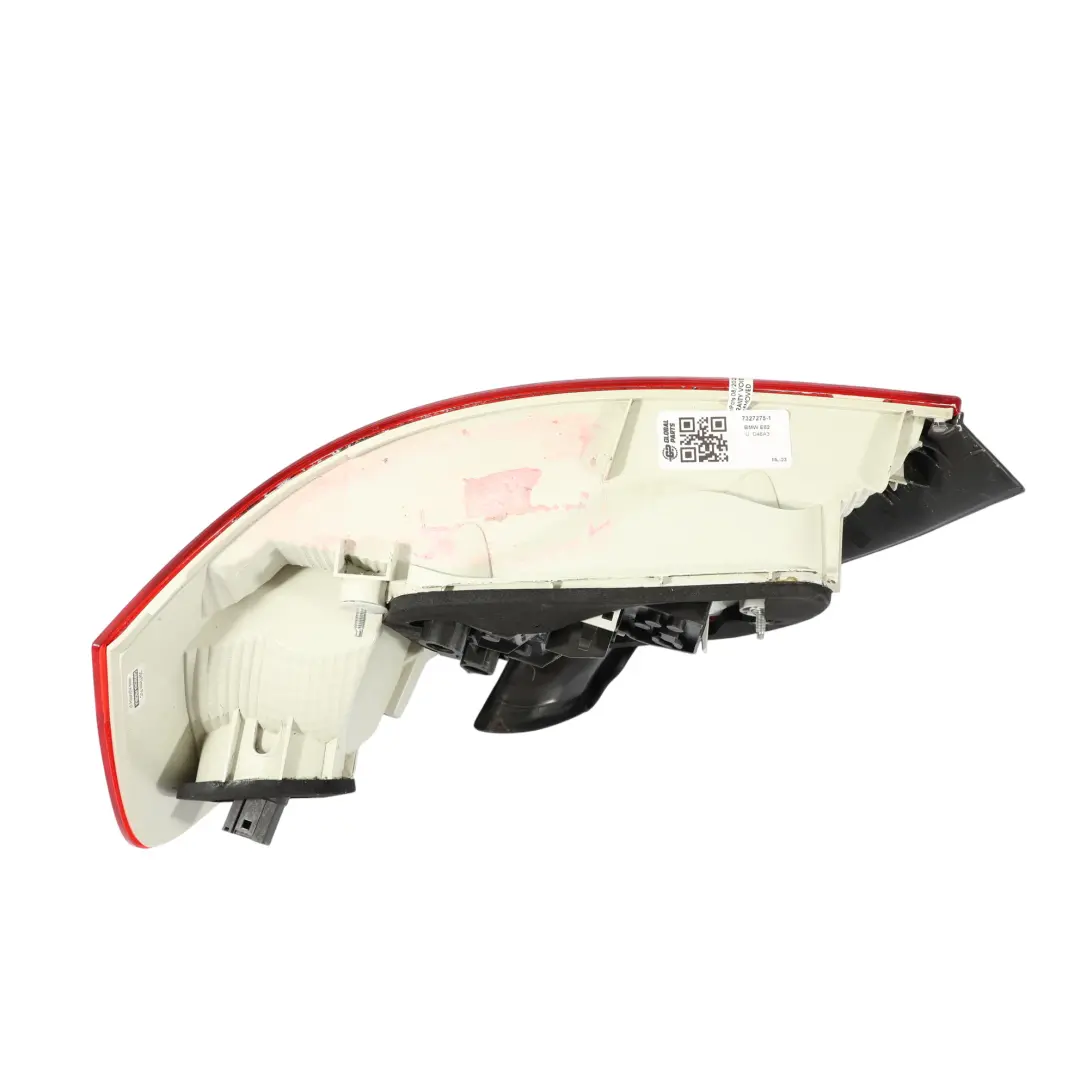 BMW E82 E88 Feu Arrière Sport Panneau Latéral Gauche - SKU 7327275-1 - Numéro de pièce 7327275