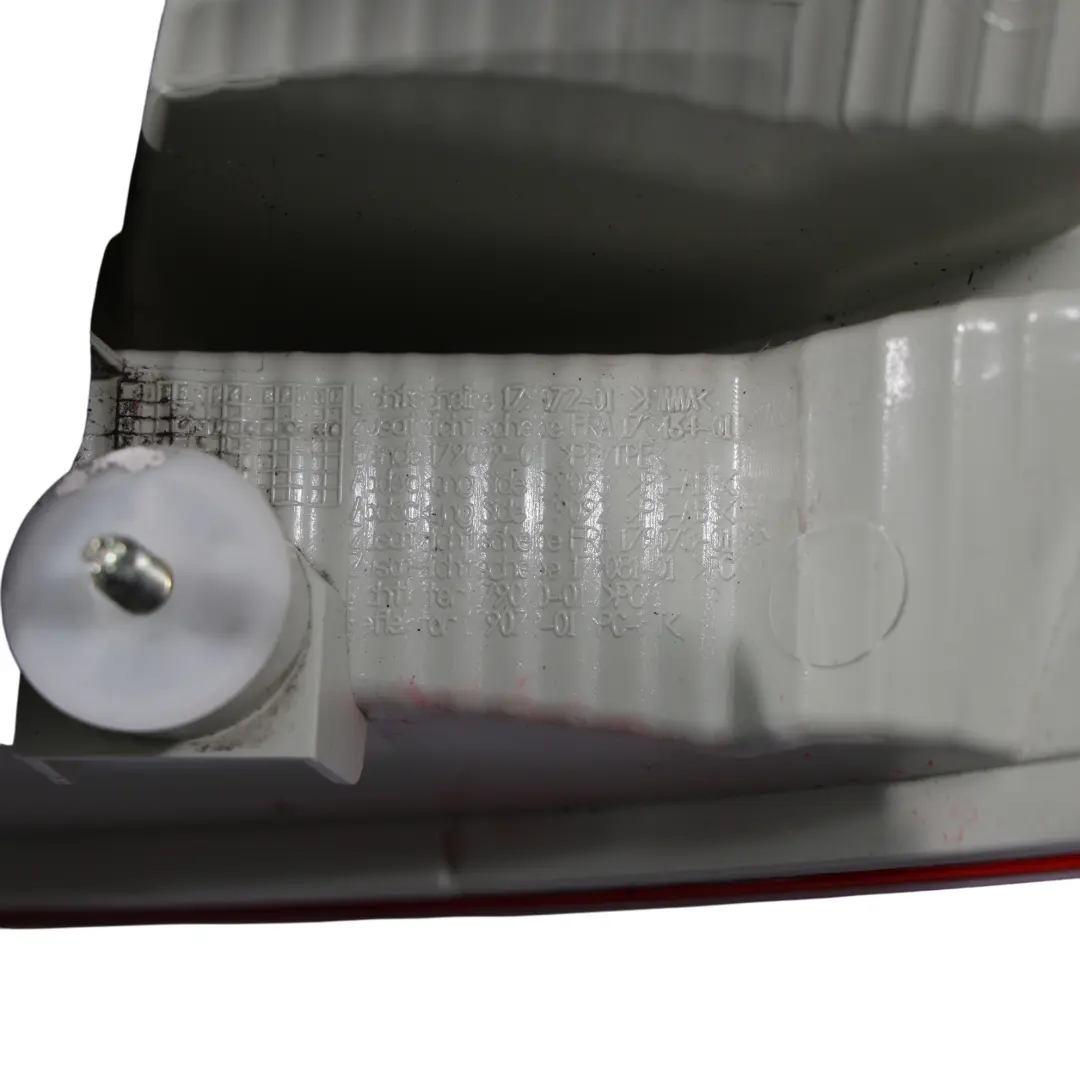 BMW E82 E88 Feu Arrière Sport Panneau Latéral Gauche - SKU 7327275-1 - Numéro de pièce 7327275