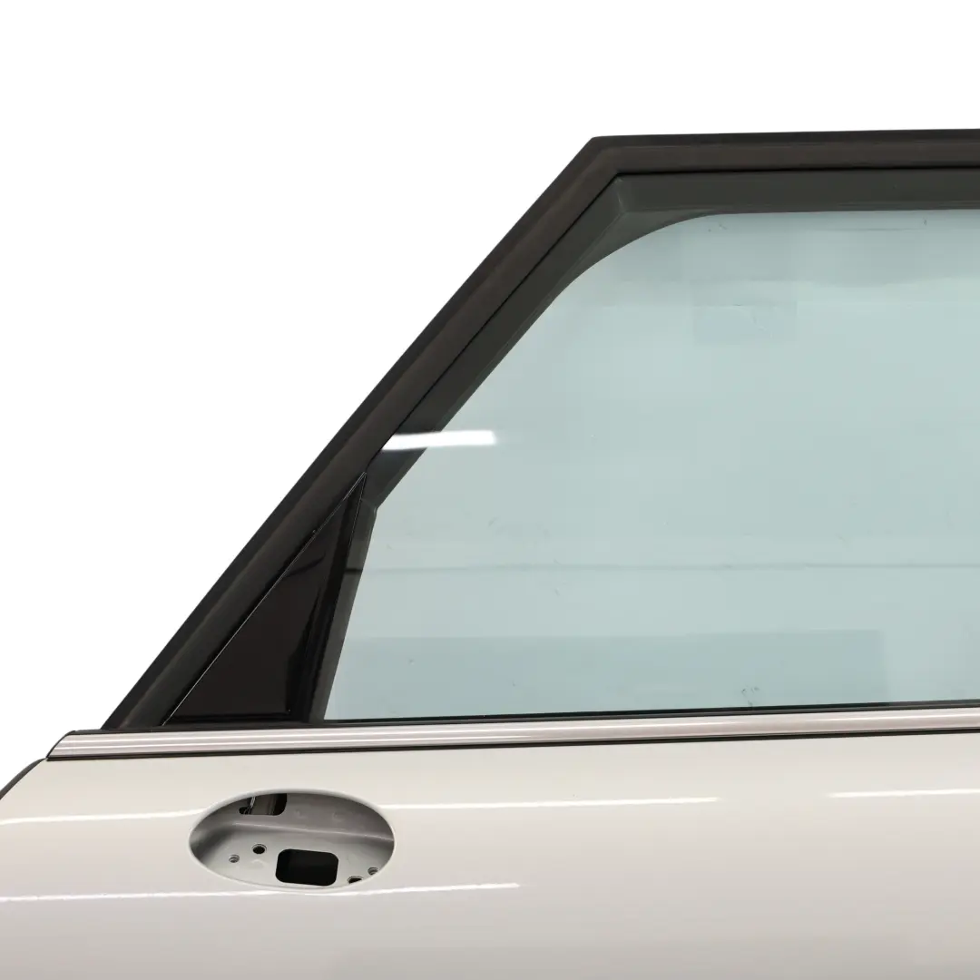 Tür Vorne Links Verkleidungsplatte Weiß Silber Metallic - A62 für Mini F55 mit Teilenummer 7327445 Mini F55 Tür Vorne Links Verkleidungsplatte Weiß Silber Metallic - A62 - SKU 7327445-WS - Teilenummer 7327445