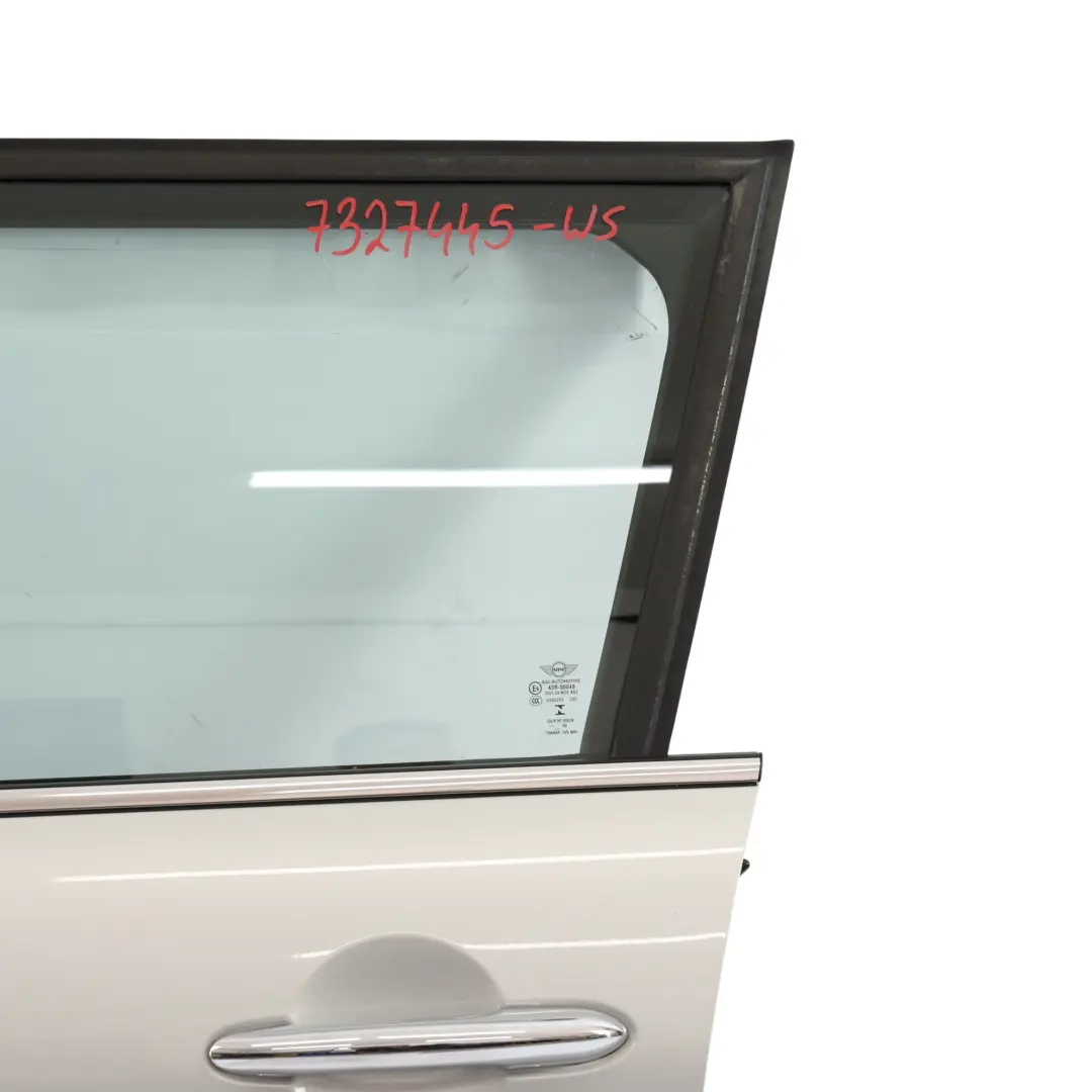 Puerta Delantera Izquierda Panel Revestimiento White Silver - A62 para Mini F55 con número de pieza 7327445 Mini F55 Puerta Delantera Izquierda Panel Revestimiento White Silver - A62 - SKU 7327445-WS - Número de pieza 7327445