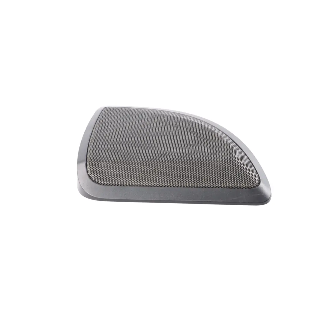 Osłona Głośnika Słupka D Harman Kardon Tylna Prawa 7340496 do BMW F34 GT o numerze 7343164 BMW F34 GT Osłona Głośnika Słupka D Harman Kardon Tylna Prawa 7340496 - SKU 7343164 - Numer Części 7343164