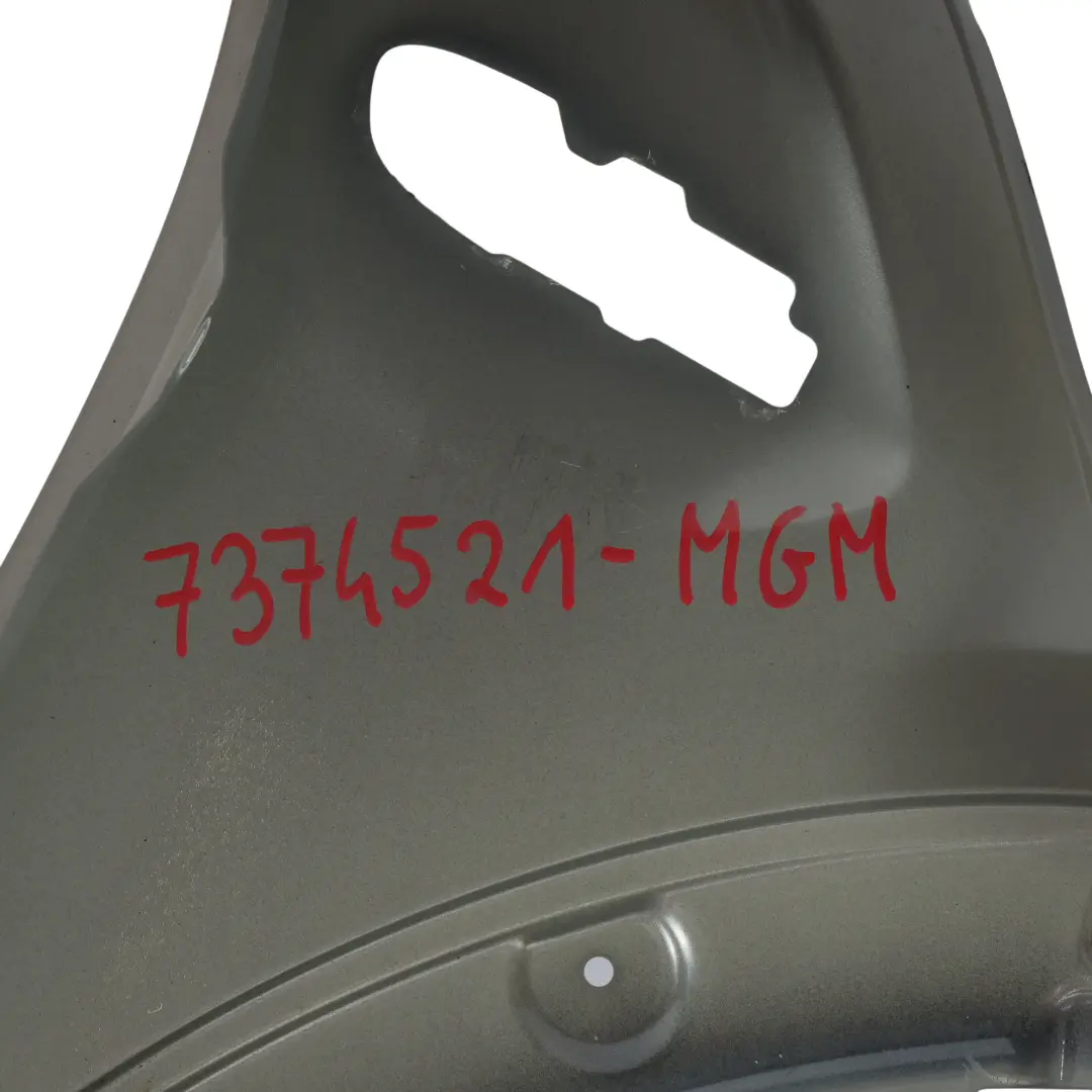 Panel Lateral Delantero Izquierdo Moonwalk Grey Metallic Gris - B71 para Mini F55 F56 con número de pieza 7374521 Mini F55 F56 Panel Lateral Delantero Izquierdo Moonwalk Grey Metallic Gris - B71 - SKU 7374521-MGM - Número de pieza 7374521
