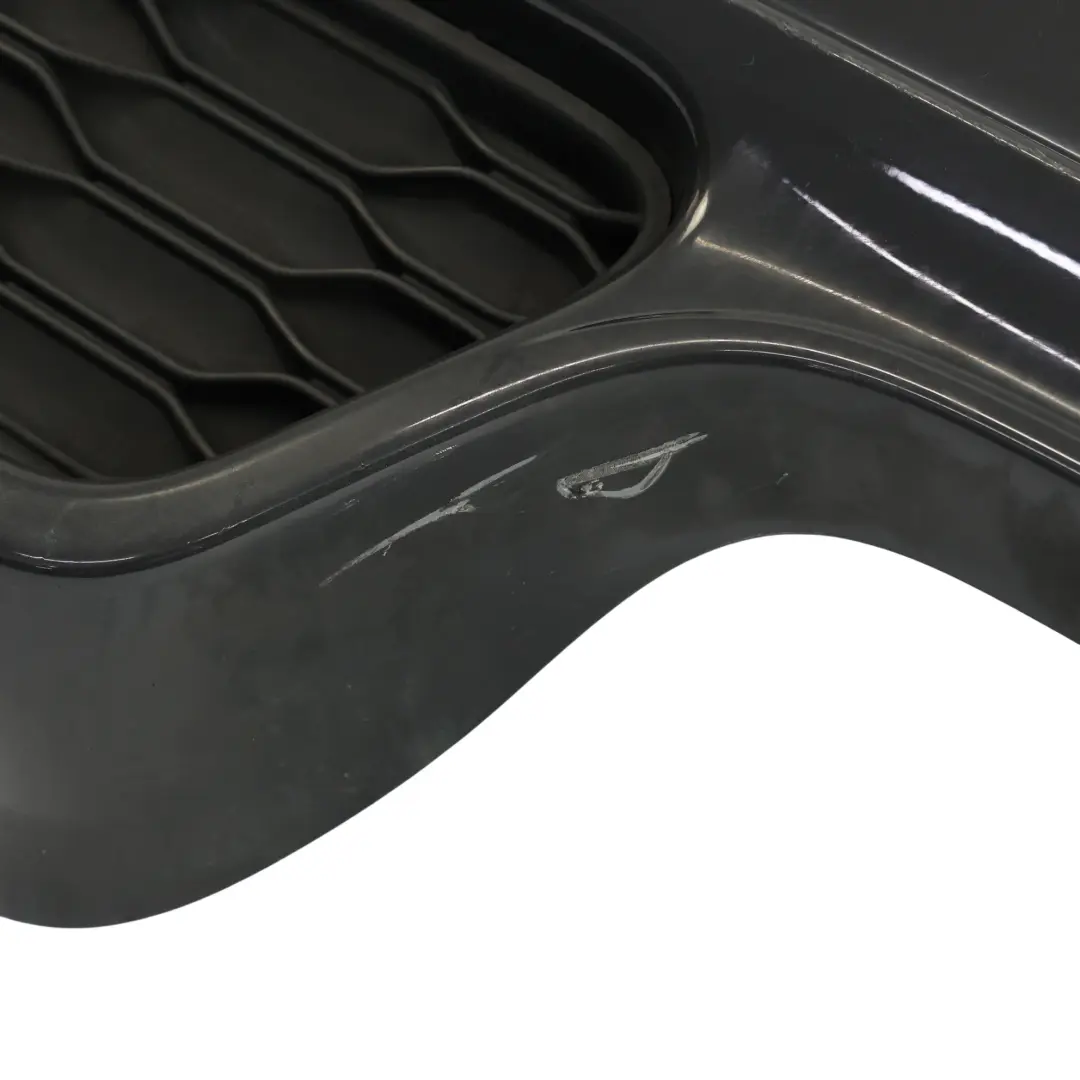 Hintere Stoßstange JCW Zierleiste Thunder Grey Metallic - B58 für Mini F56 F57 mit Teilenummer 7382173 Mini F56 F57 Hintere Stoßstange JCW Zierleiste Thunder Grey Metallic - B58 - SKU 7382173-TGM - Teilenummer 7382173