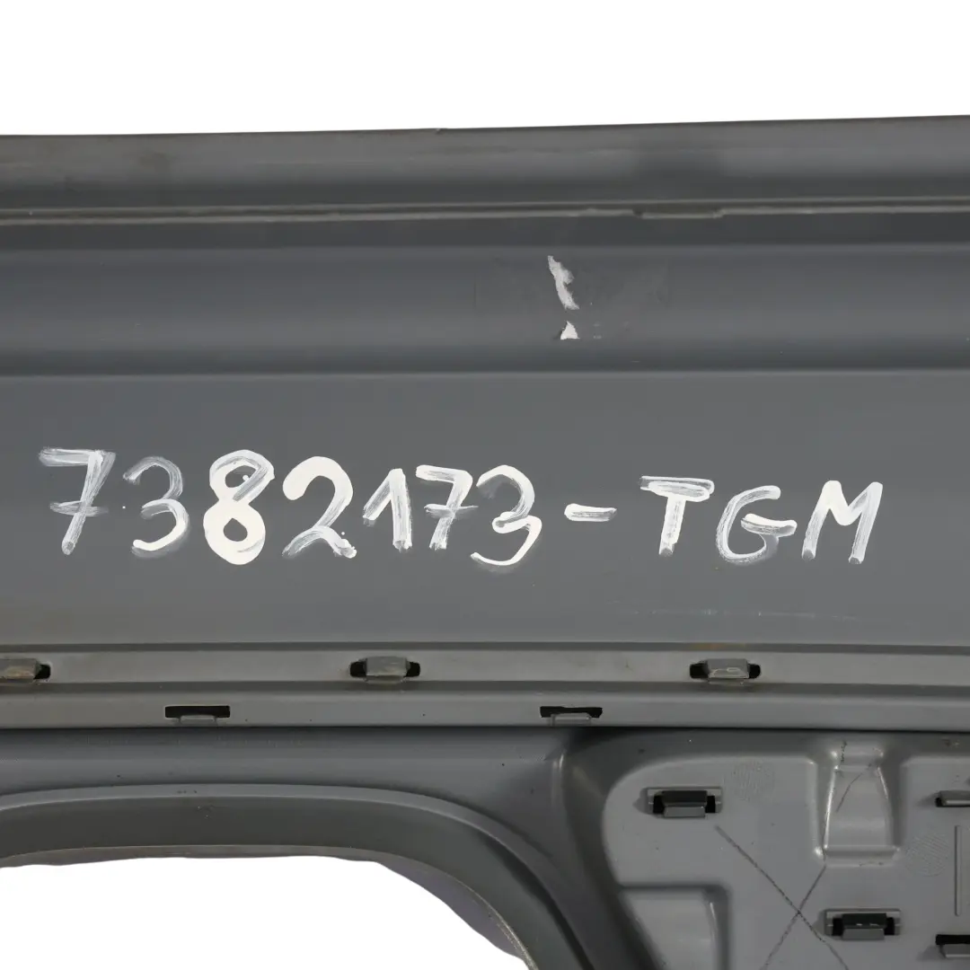 Parachoques Trasero JCW Thunder Grey Metallic - B58 para Mini F56 F57 con número de pieza 7382173 Mini F56 F57 Parachoques Trasero JCW Thunder Grey Metallic - B58 - SKU 7382173-TGM - Número de pieza 7382173