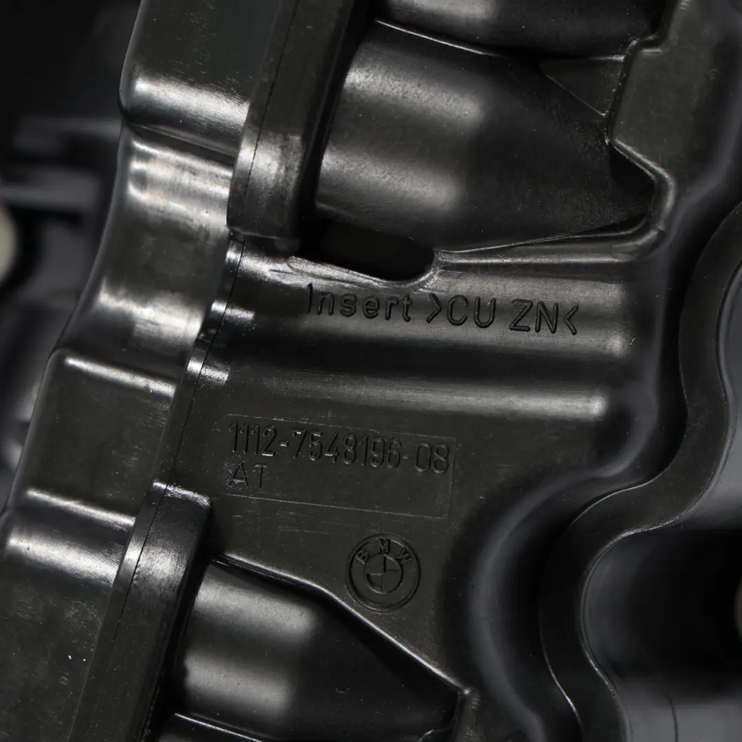 Pokrywa Głowicy Cylindrów Silnika 325i 330i 525i 530i N53 do BMW E60 LCI E90 o numerze 7548196 BMW E60 LCI E90 Pokrywa Głowicy Cylindrów Silnika 325i 330i 525i 530i N53 - SKU 7548196-1 - Numer Części 7548196