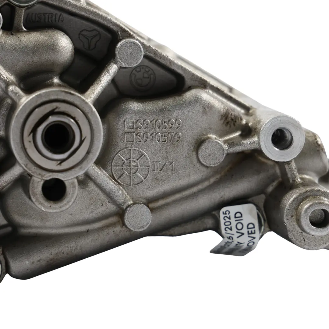 N54 335i 535i 740i Engine Oil Lubrication Pump to BMW E60 LCI E90 E92 F01 with Part number 7560250 BMW E60 LCI E90 E92 F01 N54 335i 535i 740i Engine Oil Lubrication Pump - SKU 7560250 - Part number 7560250