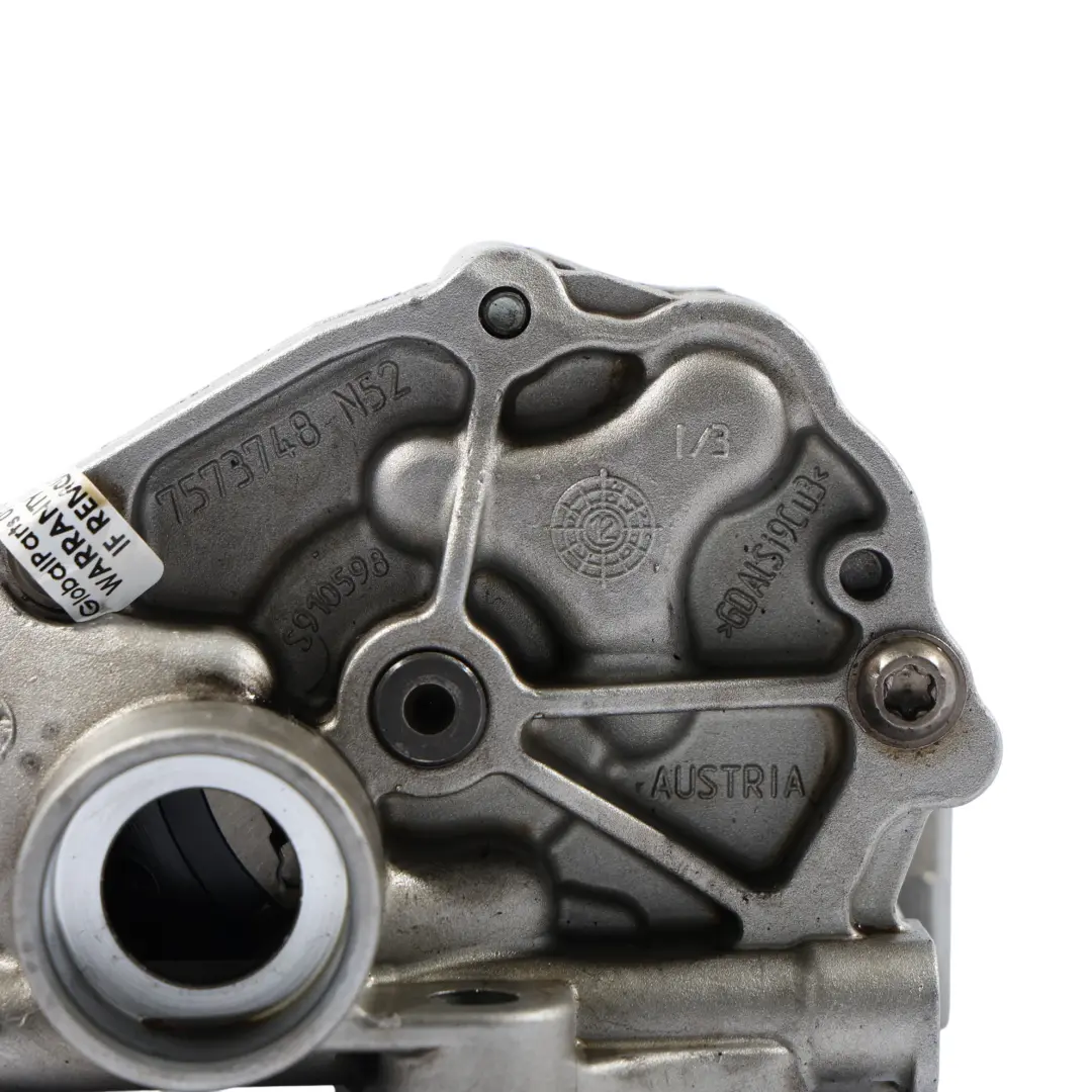 N54 335i 535i 740i Pompa lubrificazione olio motore per BMW E60 LCI E90 F01 con numero di parte 7560250 BMW E60 LCI E90 F01 N54 335i 535i 740i Pompa lubrificazione olio motore - SKU 7560250 - Numero di parte 7560250