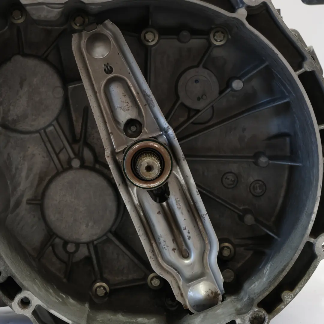 Gearbox GS6-53BG - CIB WARRANTY to Mini Cooper S R55 R56 N14 6 Speed Manual with Part number 7568722 Mini Cooper S R55 R56 N14 6 Speed Manual Gearbox GS6-53BG - CIB WARRANTY - SKU 7568722 - Part number 7568722