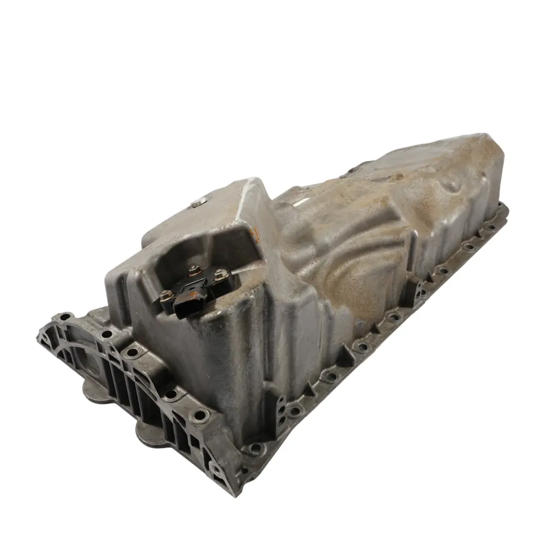 Cubierta Del Cárter De Aceite Del Motor M135i 335i 435i N55 para BMW F20 F30 con número de pieza 7586555 BMW F20 F30 Cubierta Del Cárter De Aceite Del Motor M135i 335i 435i N55 - SKU 7586555 - Número de pieza 7586555