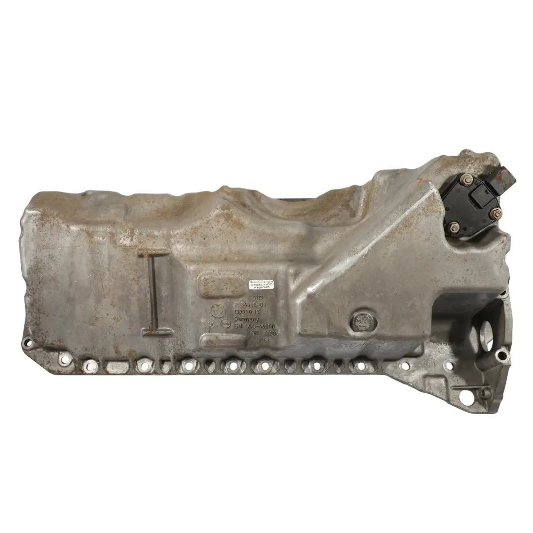 Oil Sump Pan Covering M135i 335i 435i N55 Petrol to BMW F20 F22 F30 Engine with Part number 7586555 BMW F20 F22 F30 Engine Oil Sump Pan Covering M135i 335i 435i N55 Petrol - SKU 7586555 - Part number 7586555