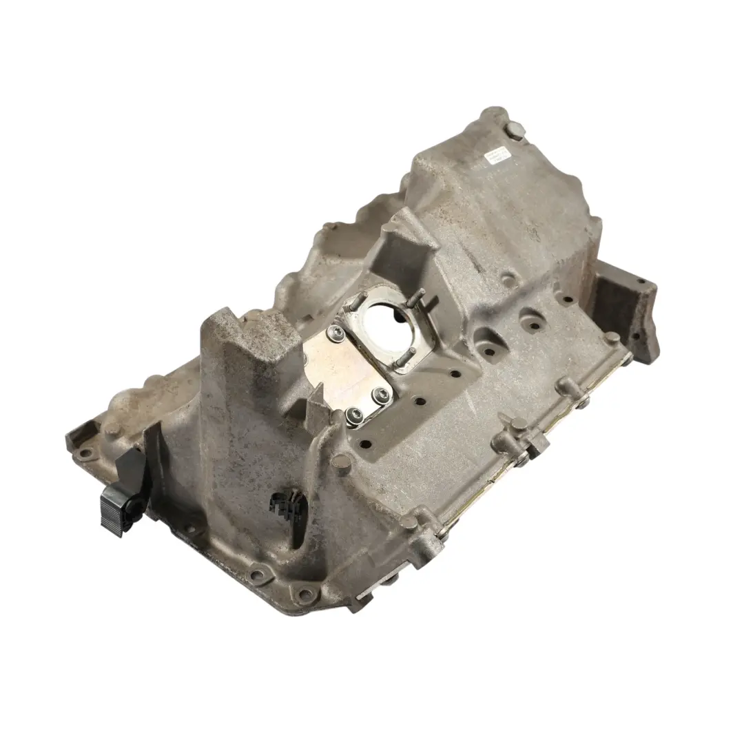 Cárter De Aceite Del Motor Gasolina N20 xDrive para BMW X1 E84 con número de pieza 7601946 BMW X1 E84 Cárter De Aceite Del Motor Gasolina N20 xDrive - SKU 7601946 - Número de pieza 7601946