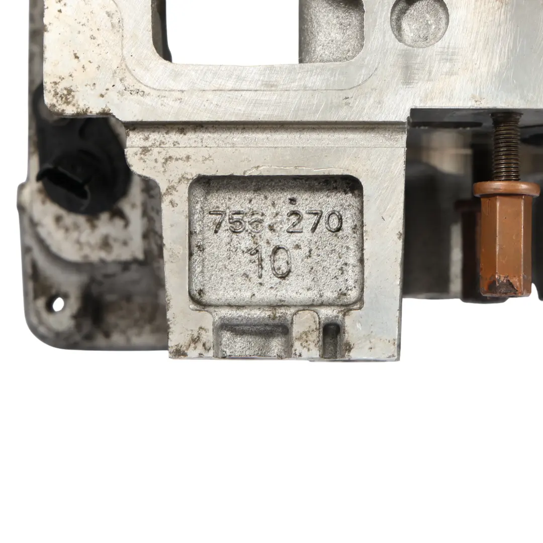 Motore Cilindro Testa Bilanciere N55 135i 335i 535i 7605102 per BMW E90 LCI F10 F20 con numero di parte 7624429 BMW E90 LCI F10 F20 Motore Cilindro Testa Bilanciere N55 135i 335i 535i 7605102 - SKU 7624429 - Numero di parte 7624429