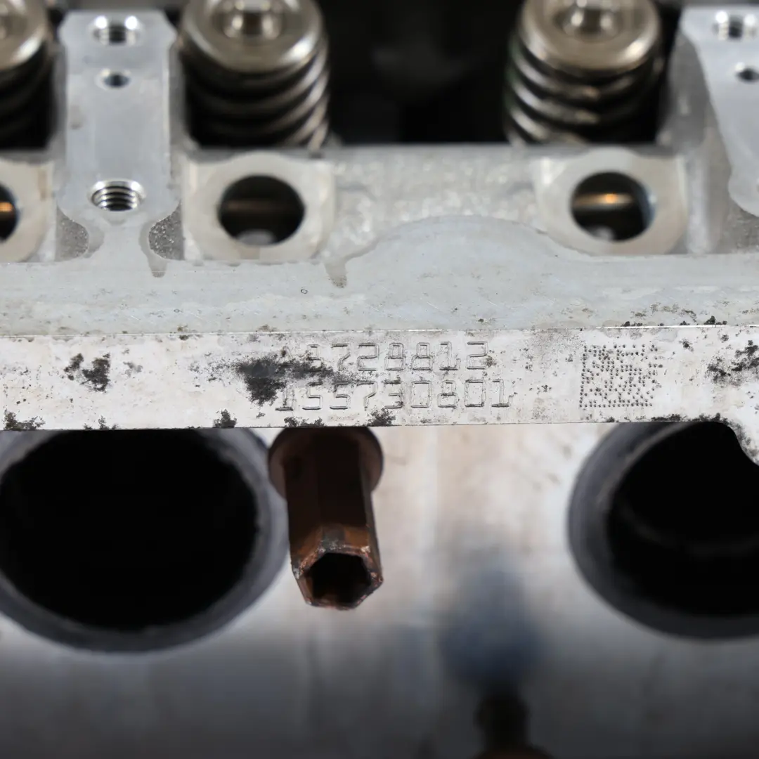 Motore Cilindro Testa Bilanciere N55 135i 335i 535i 7605102 per BMW E90 LCI F10 F20 con numero di parte 7624429 BMW E90 LCI F10 F20 Motore Cilindro Testa Bilanciere N55 135i 335i 535i 7605102 - SKU 7624429 - Numero di parte 7624429