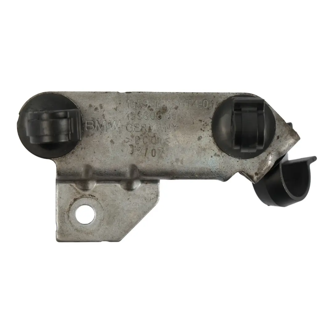 Pipe Line Bracket Mount Holder to BMW E81 E87 E90 E92 E93 Fuel with Part number 7800674 BMW E81 E87 E90 E92 E93 Fuel Pipe Line Bracket Mount Holder - SKU 7800674 - Part number 7800674