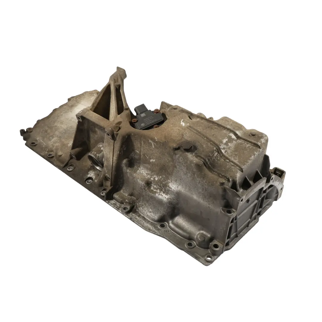 Oil Sump Pan 30dX 40dX N57 Diesel xDrive to BMW X5 E70 X6 E71 Engine with Part number 7807806 BMW X5 E70 X6 E71 Engine Oil Sump Pan 30dX 40dX N57 Diesel xDrive - SKU 8573880 - Part number 7807806