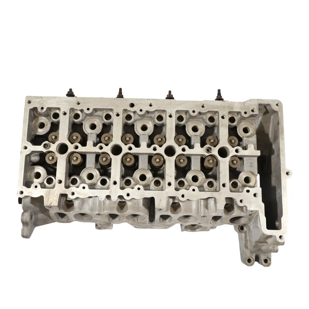 Carcasa Culata Motor N47 Diesel para BMW E81 E87 LCI E90 E91 con número de pieza 7810196 BMW E81 E87 LCI E90 E91 Carcasa Culata Motor N47 Diesel - SKU 7810196 - Número de pieza 7810196