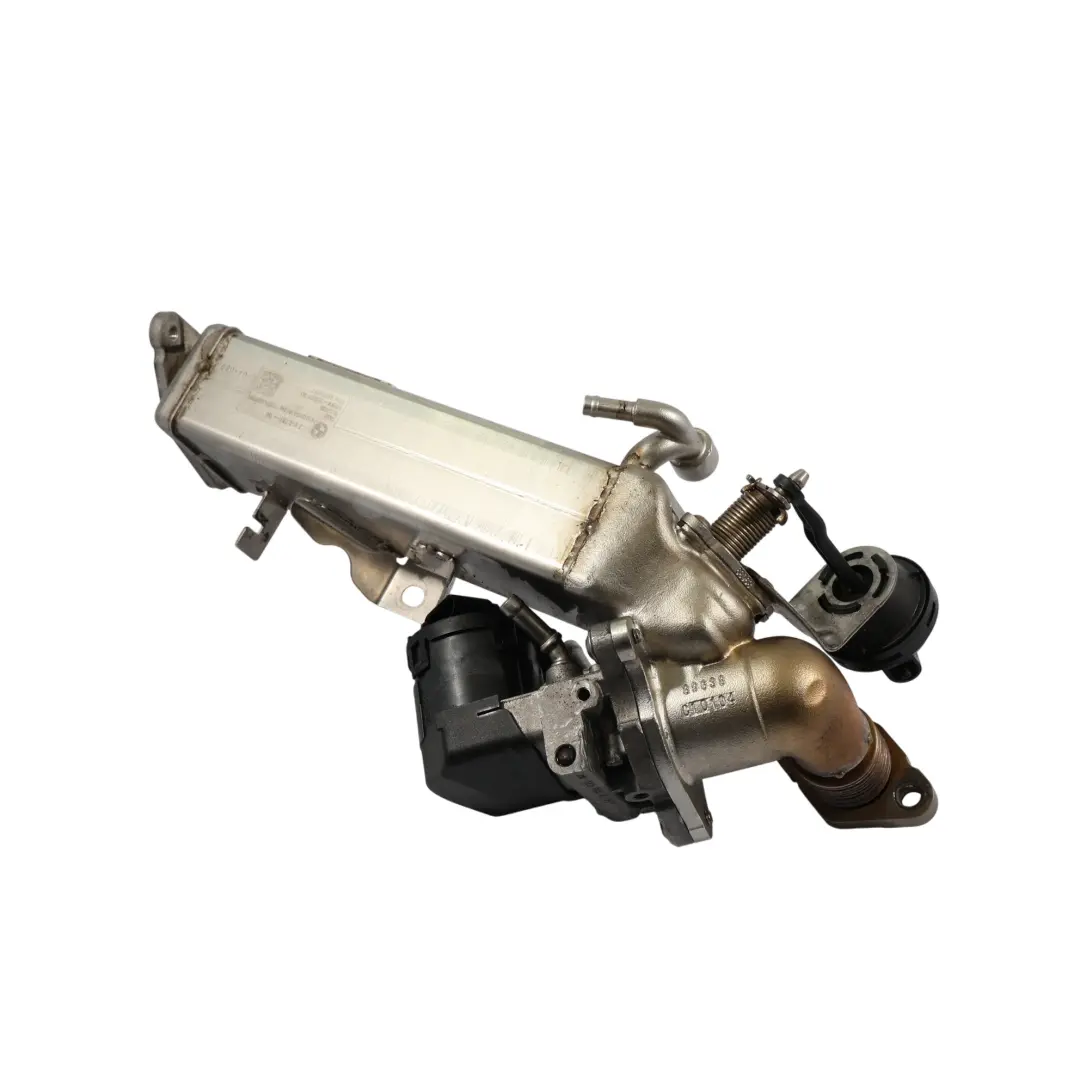 Refrigerador De Escape Diesel N47N para BMW F10 F20 F30 E90 E91 LCI con número de pieza 7810751 BMW F10 F20 F30 E90 E91 LCI Refrigerador De Escape Diesel N47N - SKU 7810751 - Número de pieza 7810751