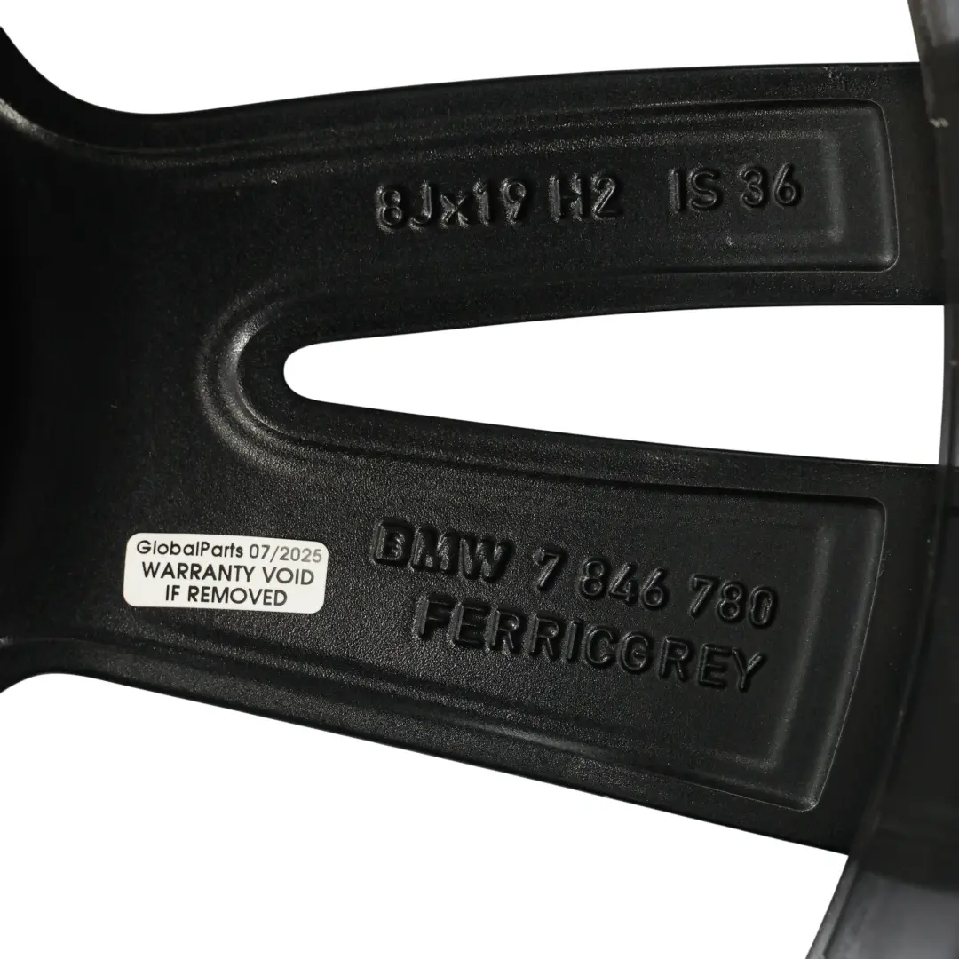 Felga Aluminiowa 19" 8J ET:36 do BMW F30 F31 F32 o numerze 7846780 BMW F30 F31 F32 Felga Aluminiowa 19" 8J ET:36 - SKU 7846780-1 - Numer Części 7846780