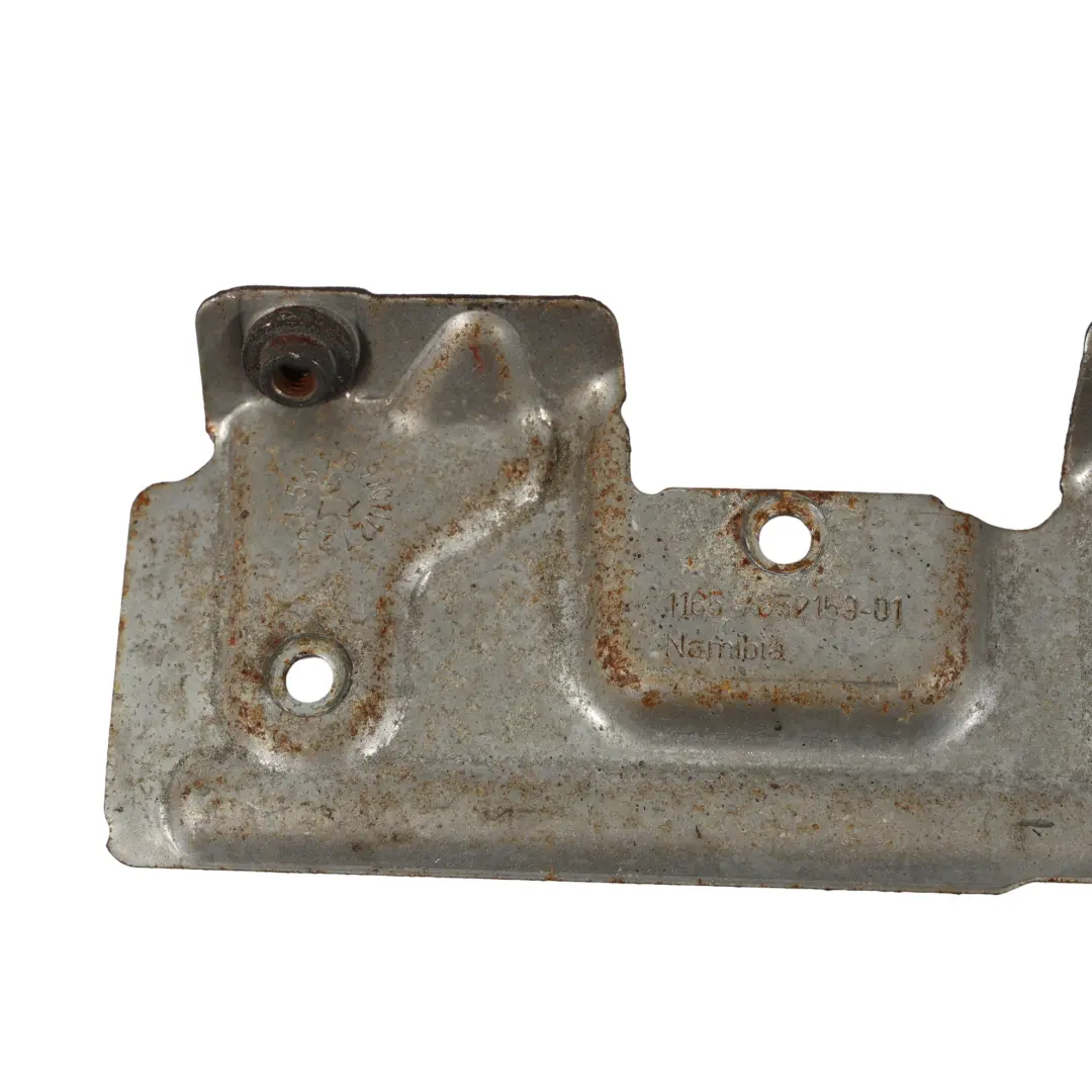 Osłona Termiczna Prawa S63N do BMW F06 F10 F12 o numerze 7852159 BMW F06 F10 F12 Osłona Termiczna Prawa S63N - SKU 7852159 - Numer Części 7852159